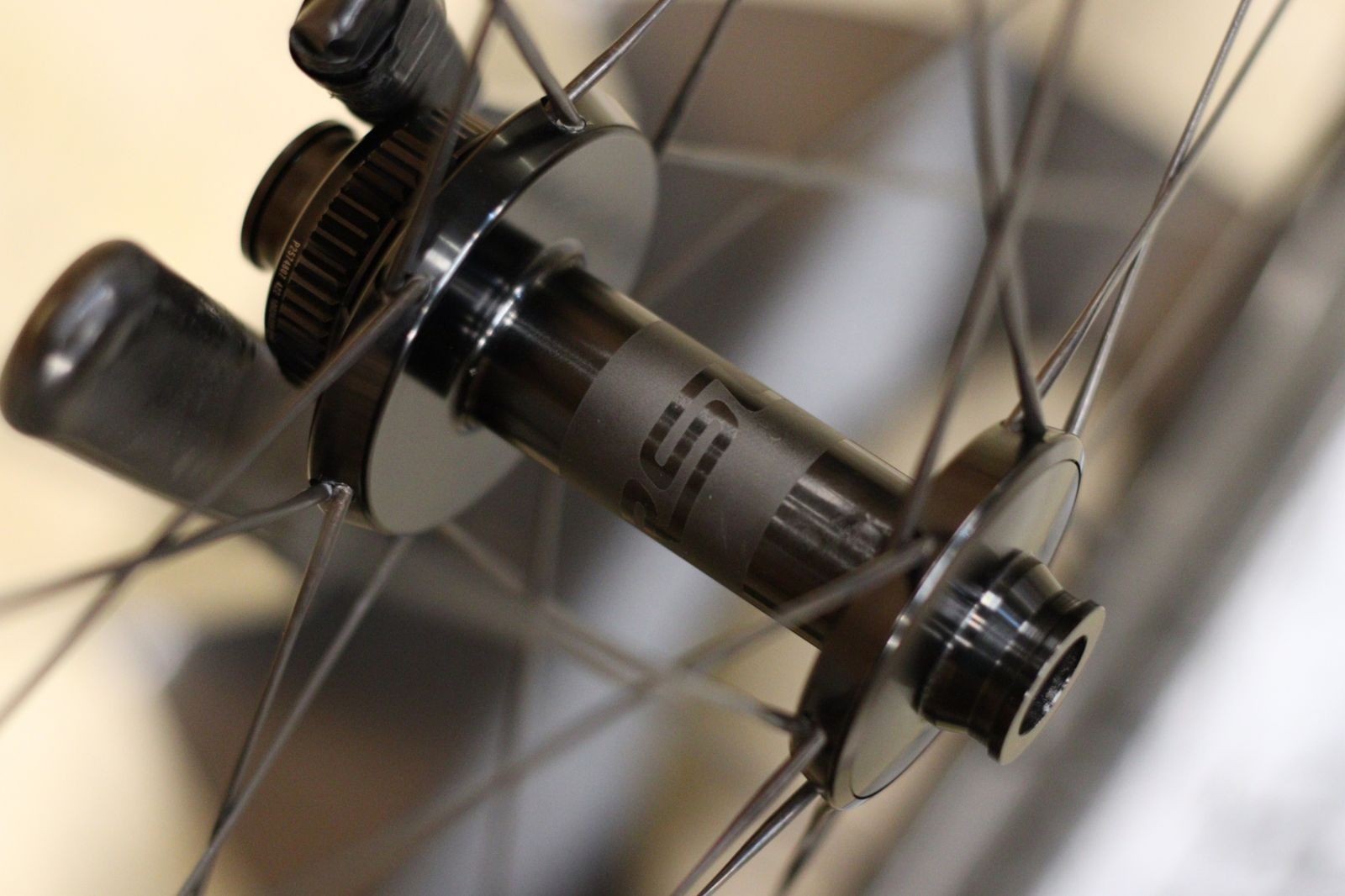 ボントレガー BONTRAGER アイオロス AEOLUS RSL51 カーボン チューブレスレディ シマノ 11 12S 立川店 BRIGHTFACE_UK