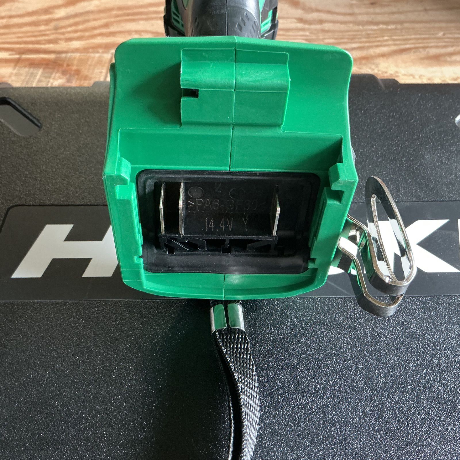 ハイコーキコードレスインパクトドライバ WH14DB