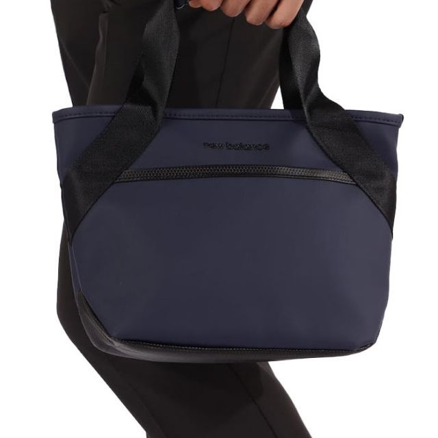 未使用 戦姫絶唱シンフォギア マリア 雪音クリス カラー 2点セット リュック 未使用 戦姫絶唱シンフォギア マリア 雪音クリス カラー 2点