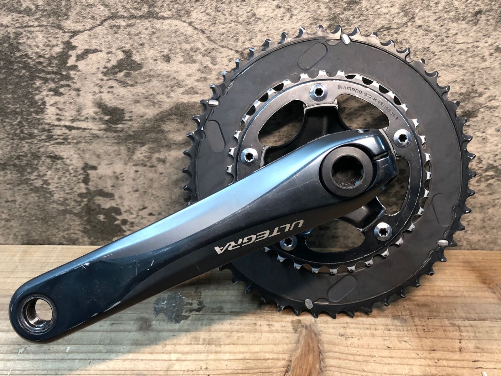 IW684 シマノ SHIMANO アルテグラ FC-6750 クランクセット 50