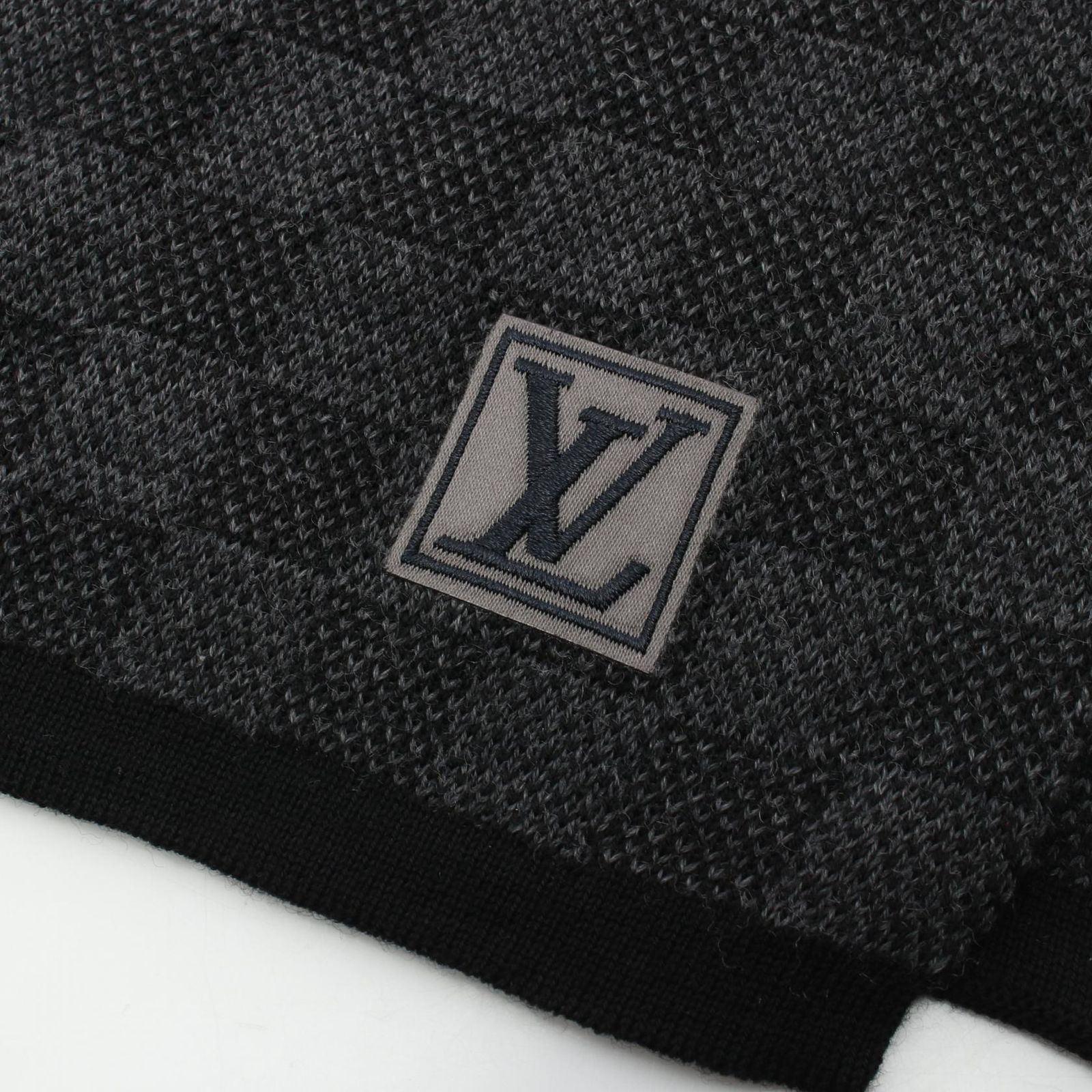ルイヴィトン マフラー エシャルプ プティ ダミエ・グラフィット LOUIS VUITTON ルイヴィトン マフラー エシャルプ プティ ダミエ