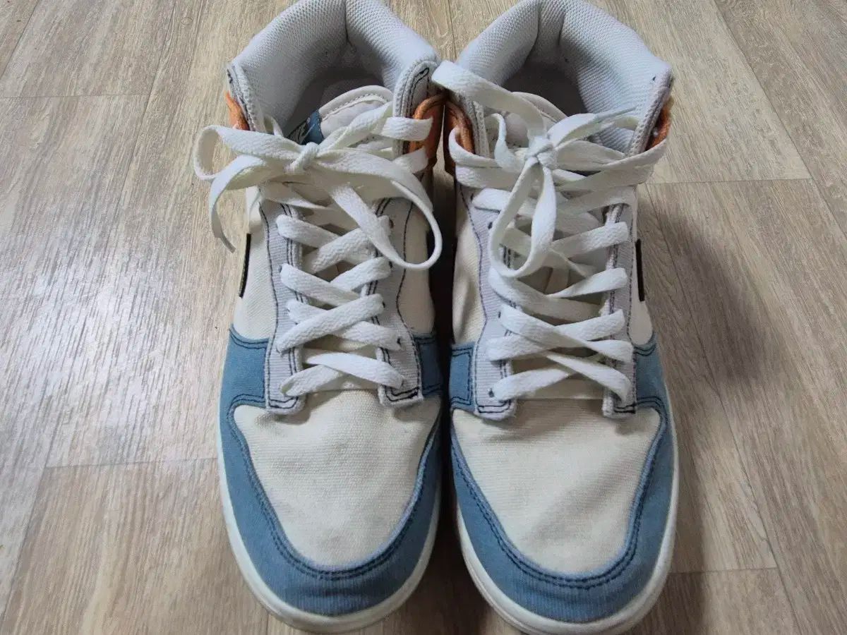 NIKE ナイキ