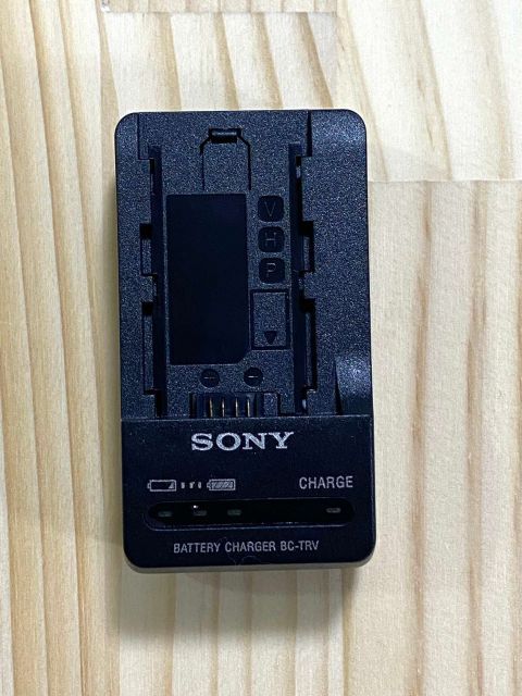 ソニー SONY バッテリーチャージャー BC-TRV