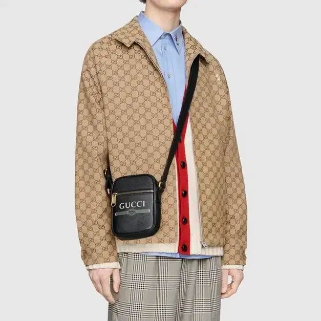 GUCCI グッチ