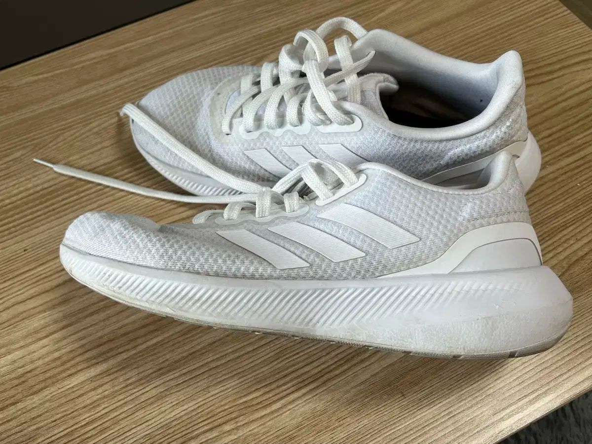 adidas（アディダス） adidas(アディダス) ランニングシューズ ランニングシューズ メンズ ADISTAR 3 M IE8222