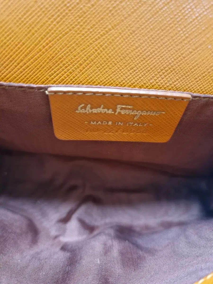 チェーンバッグ オレンジ