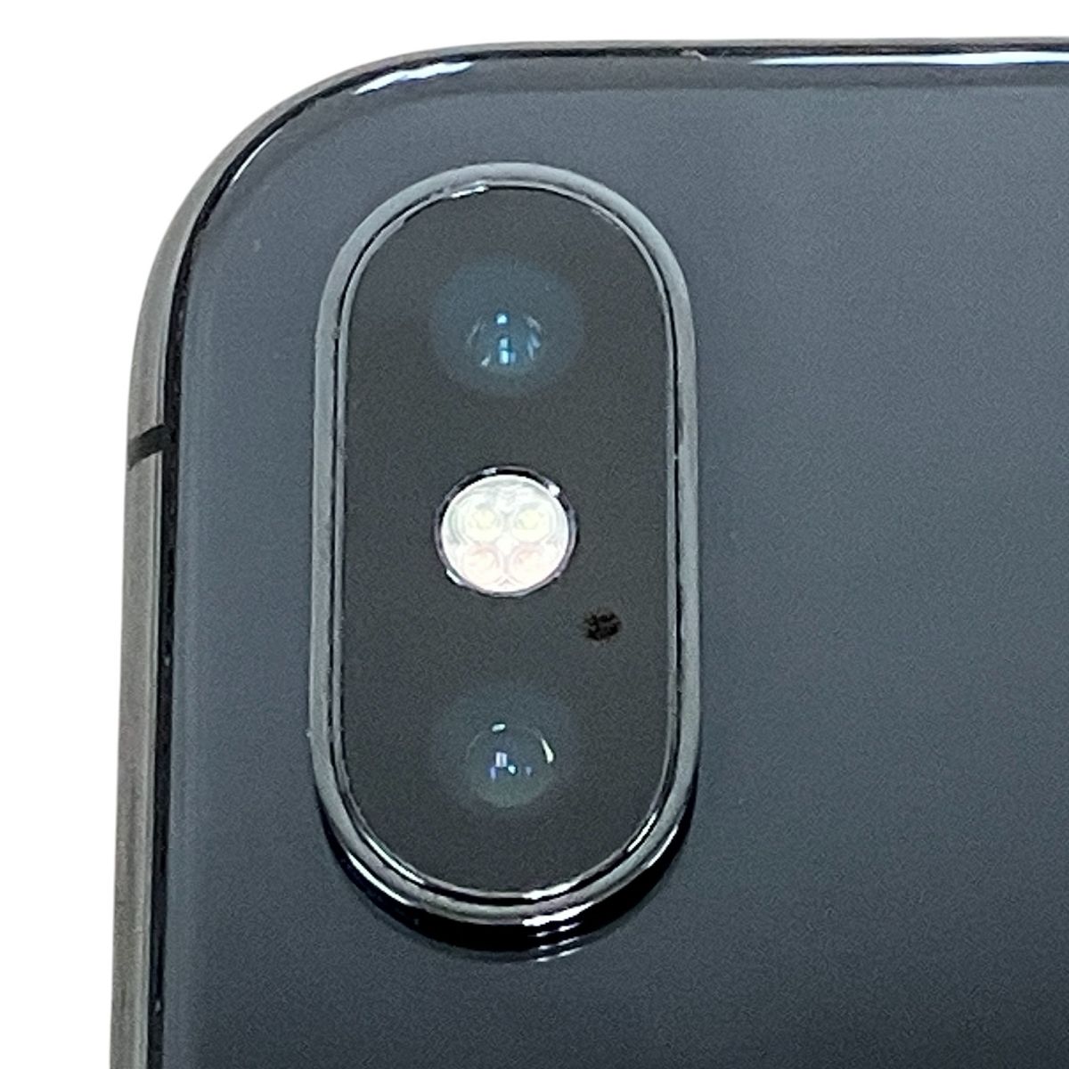 Apple iPhone X 256GB MQC12J/A バッテリー最大容量72
