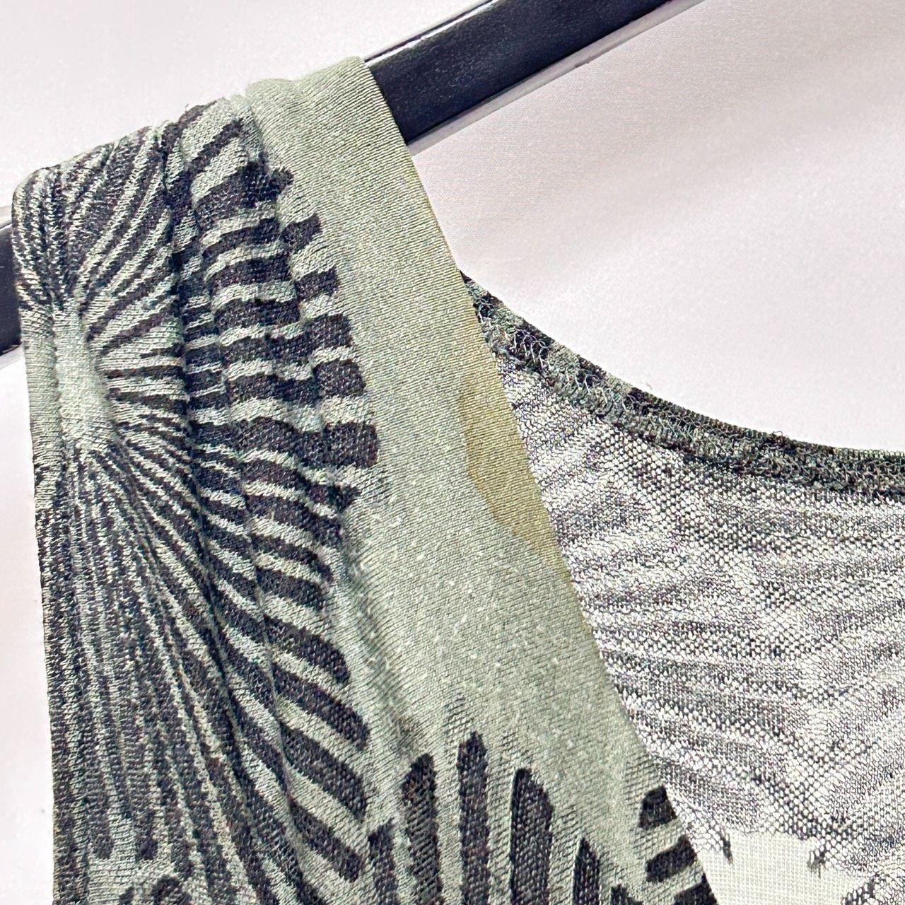 io comme 38 グリーン系 カットソー ノースリーブチュニック 総柄 ゆったり レディース センソユニコ マツオ イオコムイオ