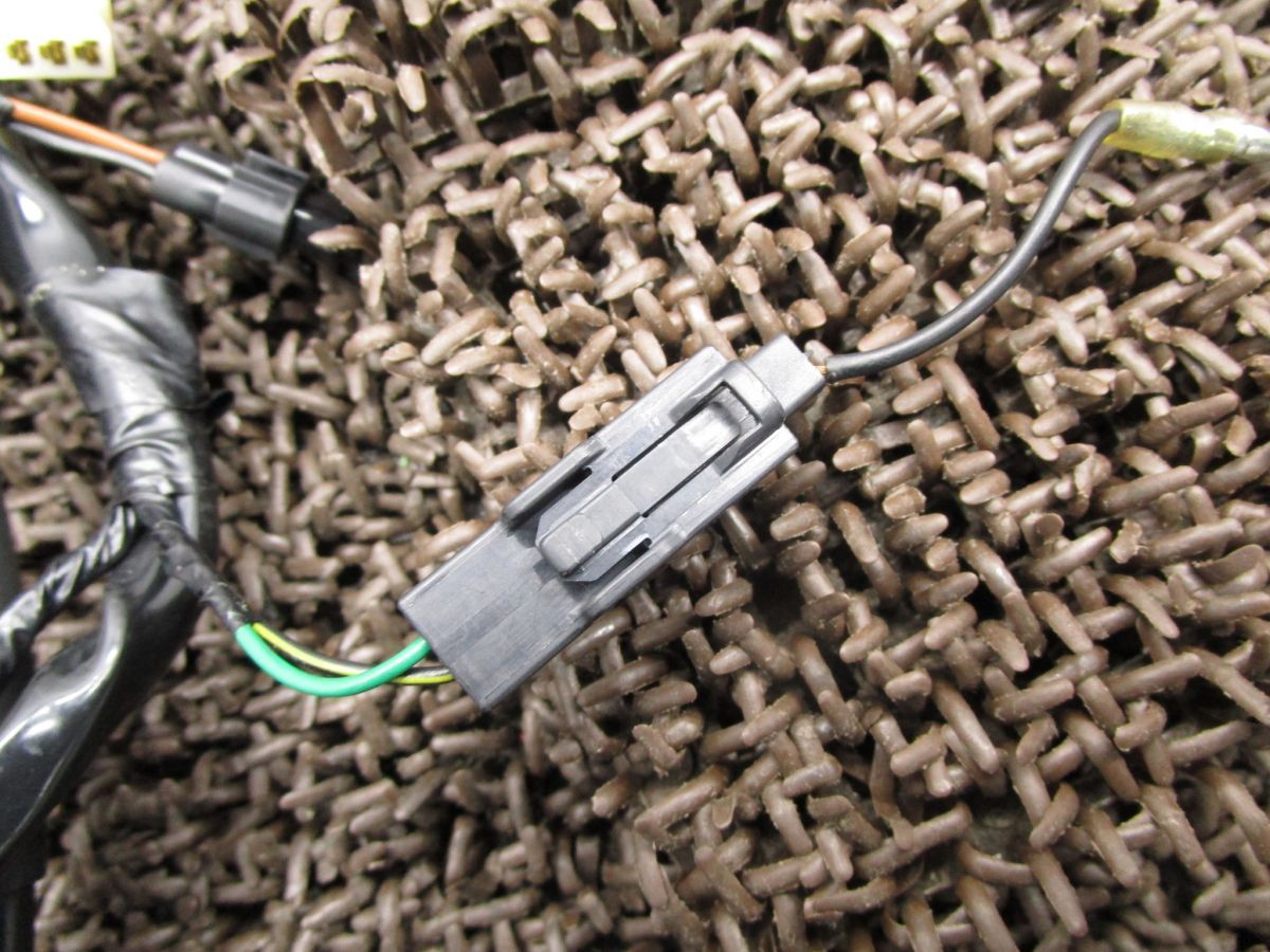 CDI レギュレター