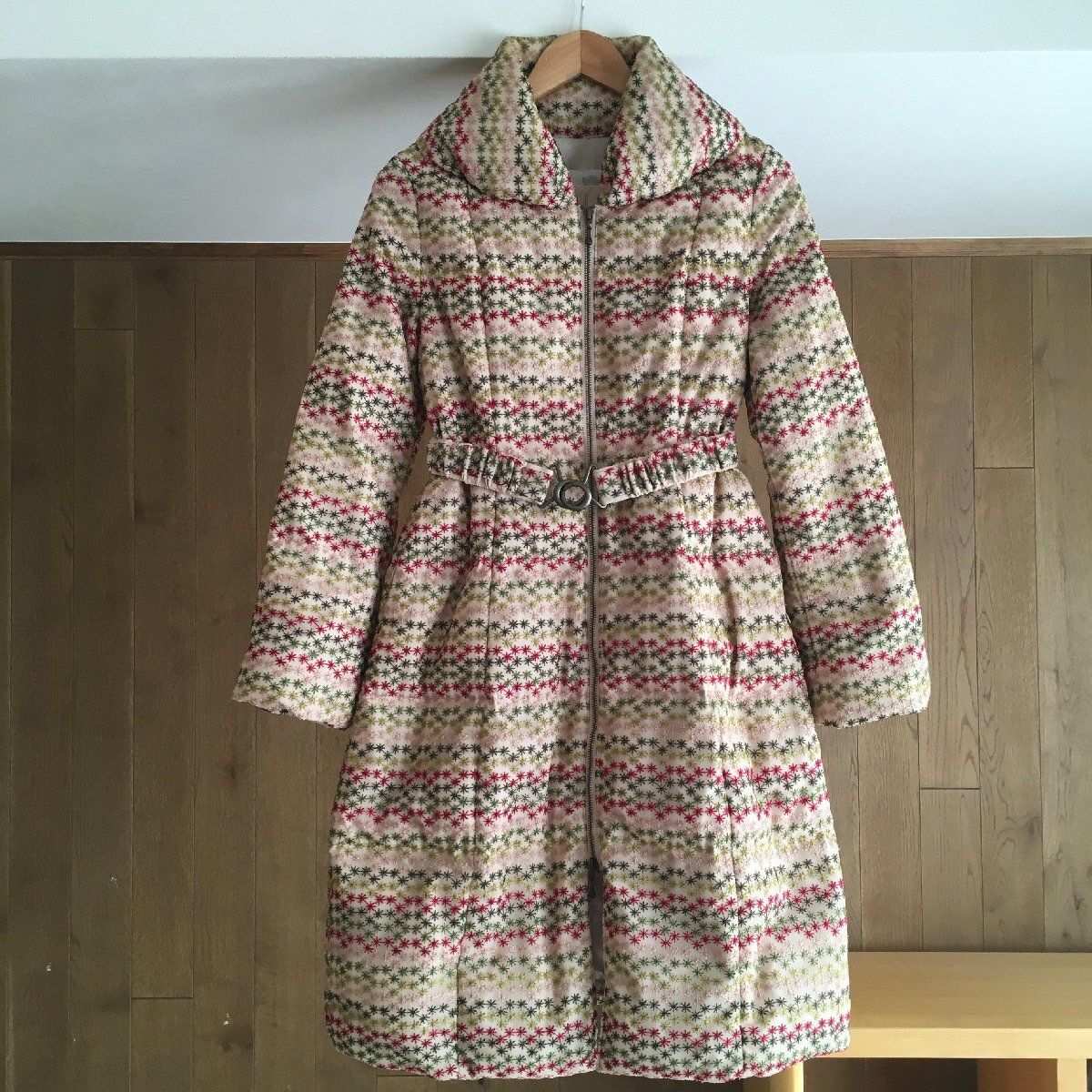 美品 Sybilla(シビラ)総刺繍 ダウン コートM - メルカリ
