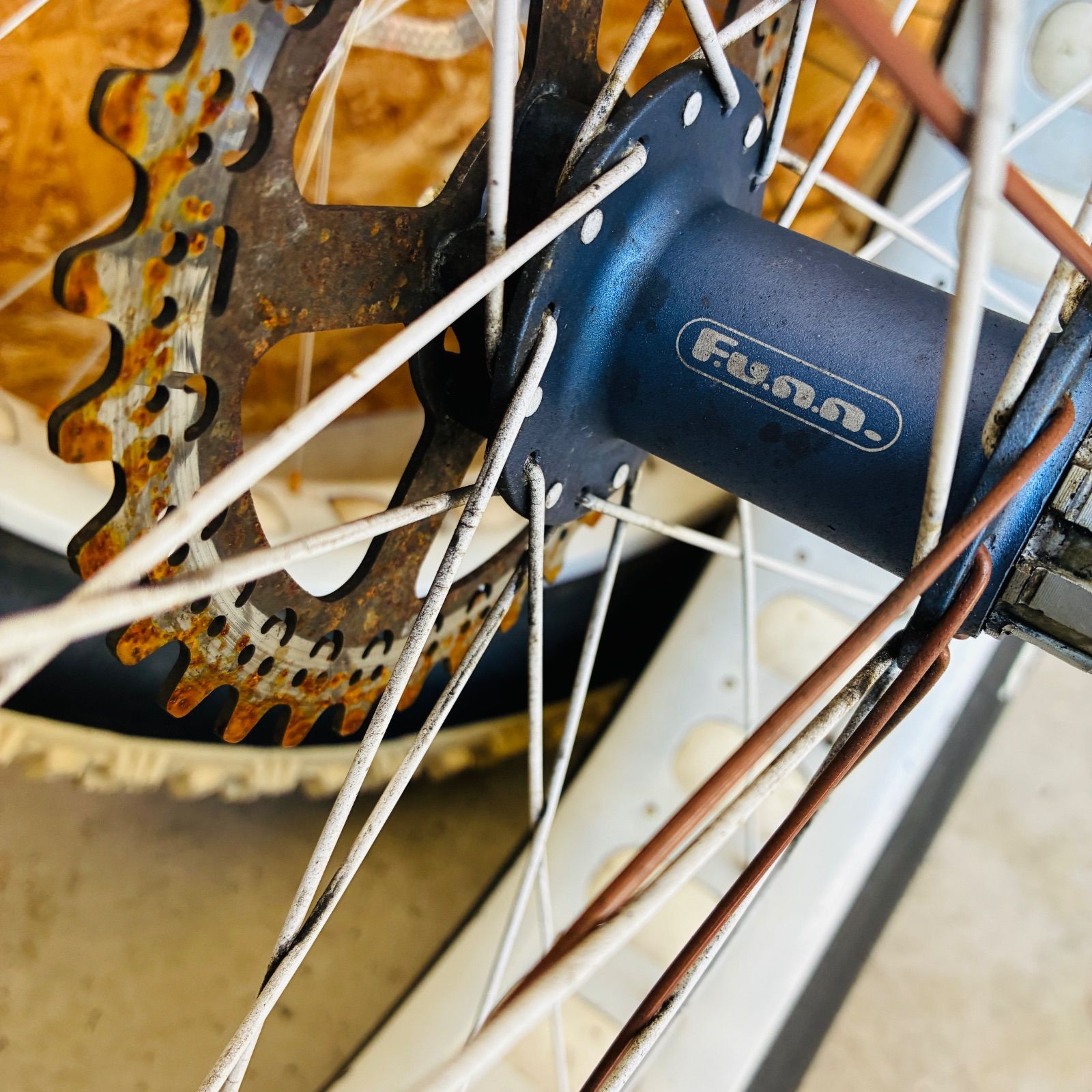 クリンチャー VEE