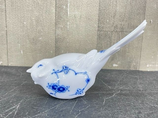 ロイヤルコペンハーゲン ブルーフルーテッド 鳥 置物 陶器 フィギュ