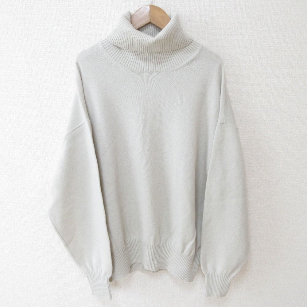 Deuxieme class タートルネックニット　ベージュ Deuxieme class タートルネックニット ベージュ Deuxieme class