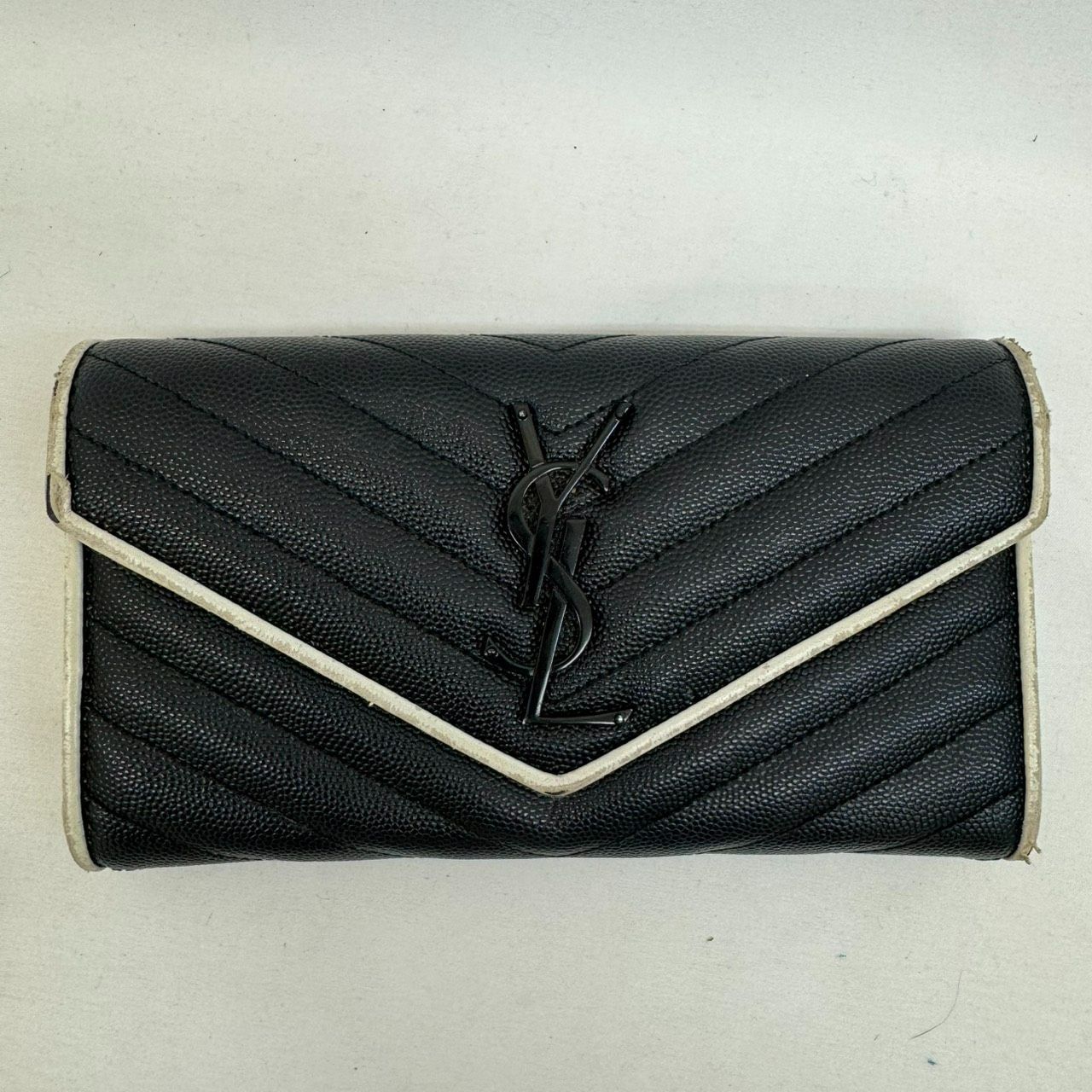 YSLサンローラン 長財布 黒 レザー キルティング YSL ブラック