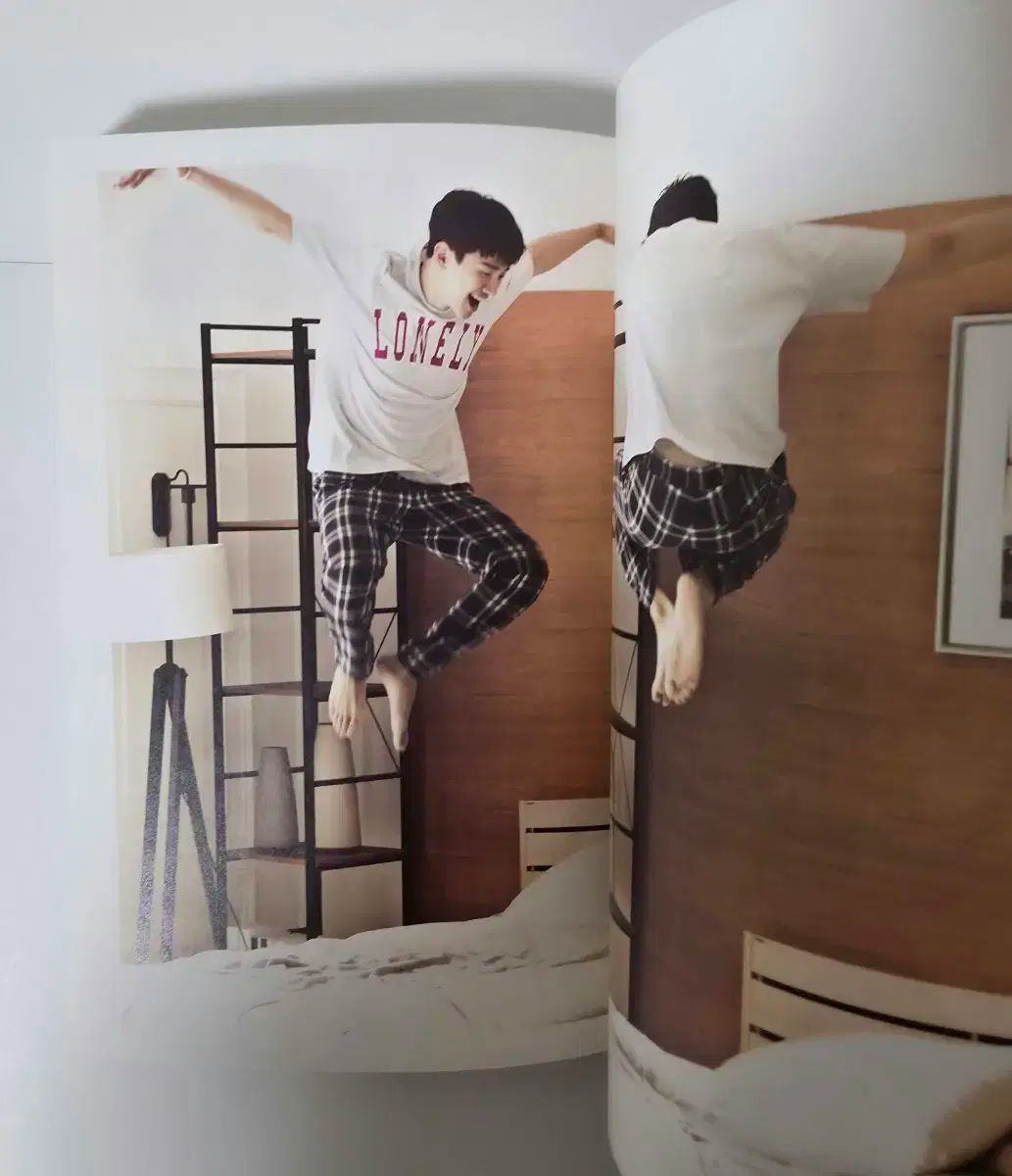 2PM イ・ジュノ(LEE JUNHO) FLASHLIGHT メイキングブック Before