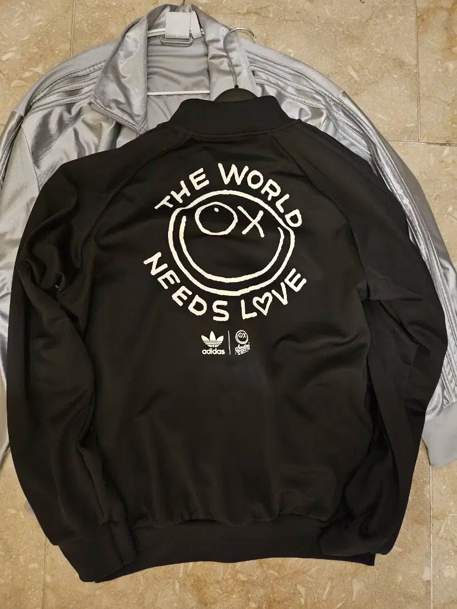 プレミアム アディダス ジップアップ ジャケット まとめ