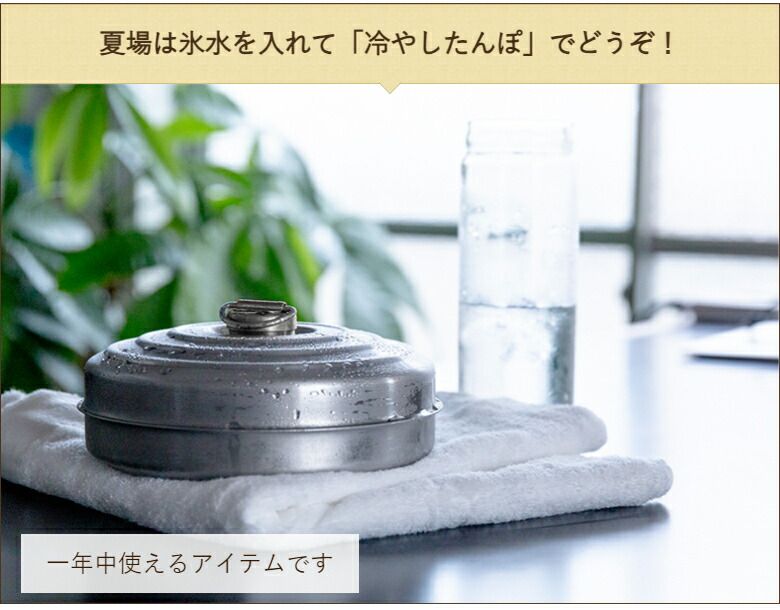 グレー