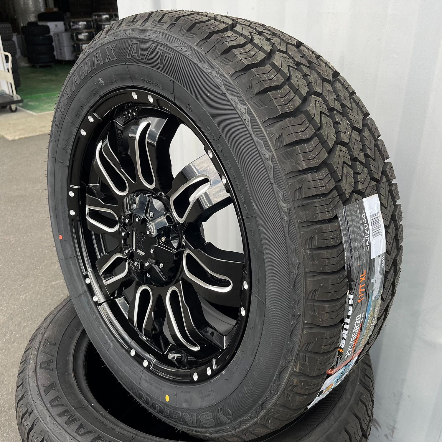 サイルン ラングラー JK JL タイヤホイールセット 4本セット 20インチ SAILUN TERRAMAXX RT 275/55R20 LEXXEL Balano オフロード系