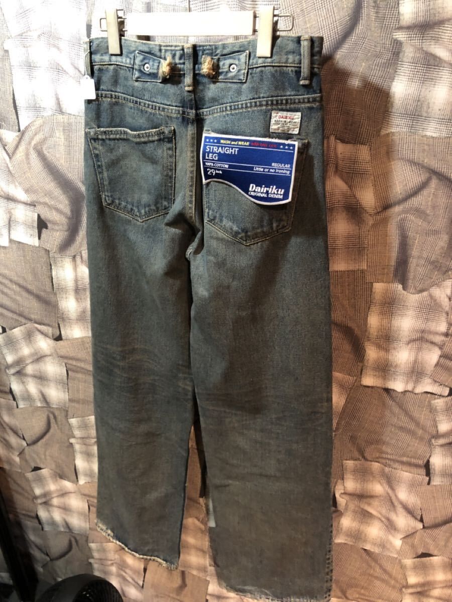 DAIRKU straight legデニム29インチ fit=scale-down,w=1200