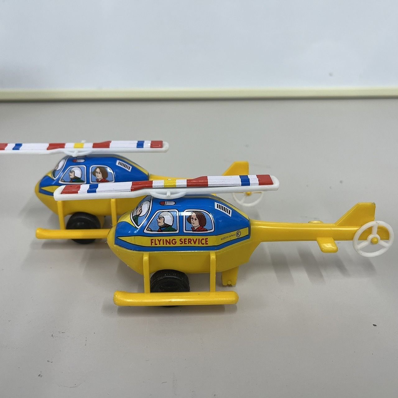 USED ブリキ ヘリコプター おもちゃ 2個セット - 株式会社おくしん堂 1