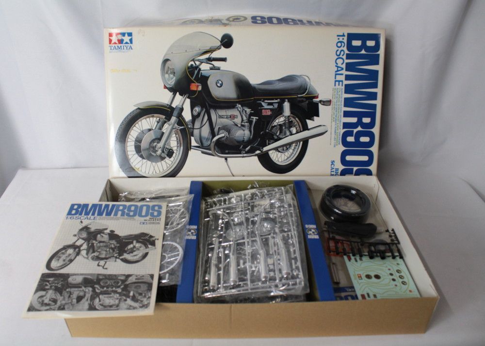 ◇TAMIYA タミヤ模型 BMW R90S オートバイ 1/6 プラモデル