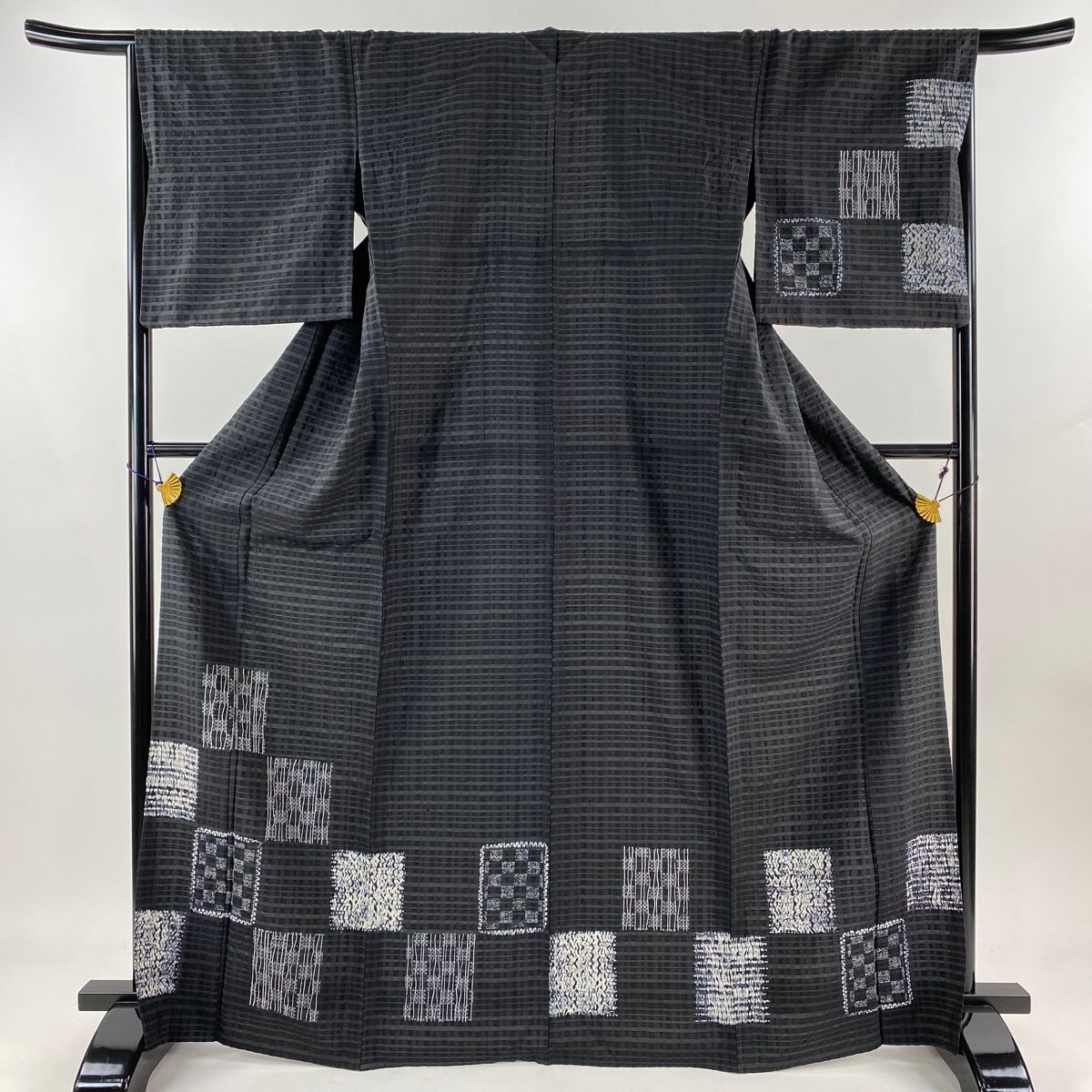 バイセル 着物 美品 名品 付下げ 紺色 格子 幾何学 袋帯セット 紬地 正絹 袷 163cm Mサイズ ☆☆☆☆ 付下げ 身丈160cm 裄丈65.5cm M 袷 松竹梅 建物 金彩 ぼかし 灰紫 正絹