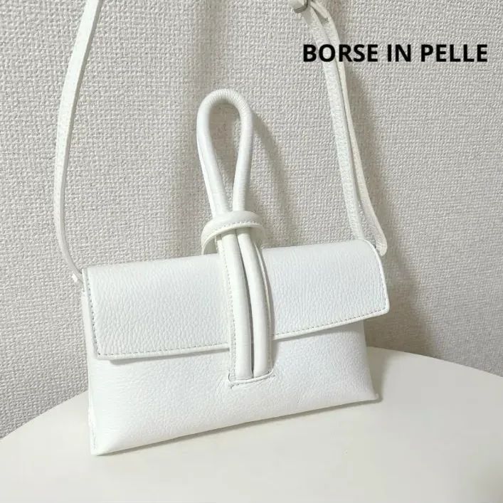 新品 ボルサインペレ ショルダーバッグ 美品 BORSEINPELLE ボルサインペレ 本革 イタリア製 ショルダー