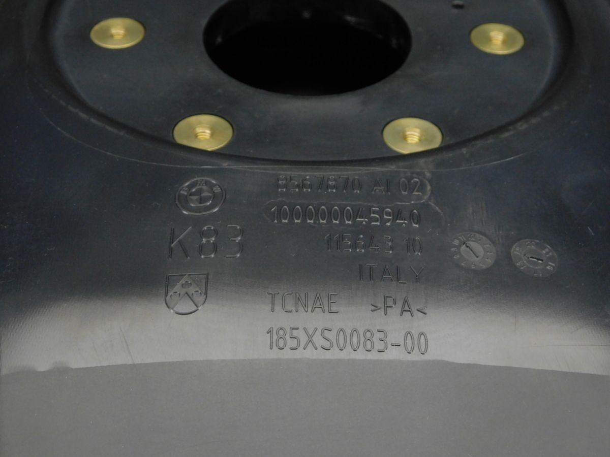 K838567870A102