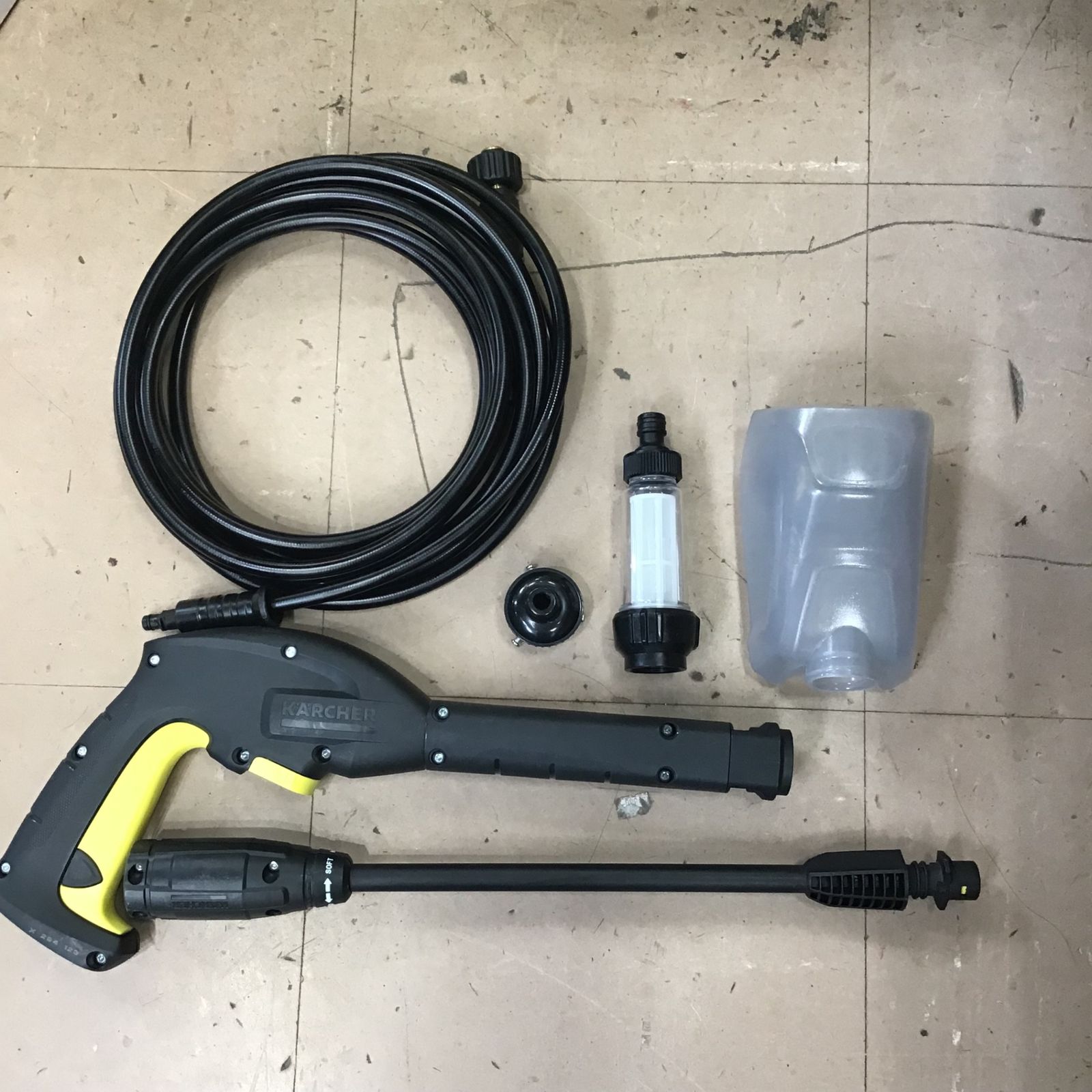〇KARCHER(ケルヒャー) 高圧洗浄器 【洗剤タンク付き ・ コンパクト 