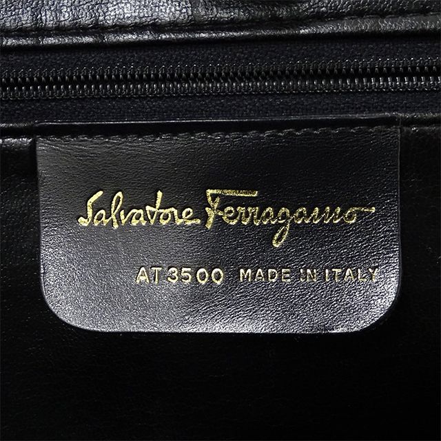 サルヴァトーレフェラガモ Salvatore Ferragamo バッグ レディース