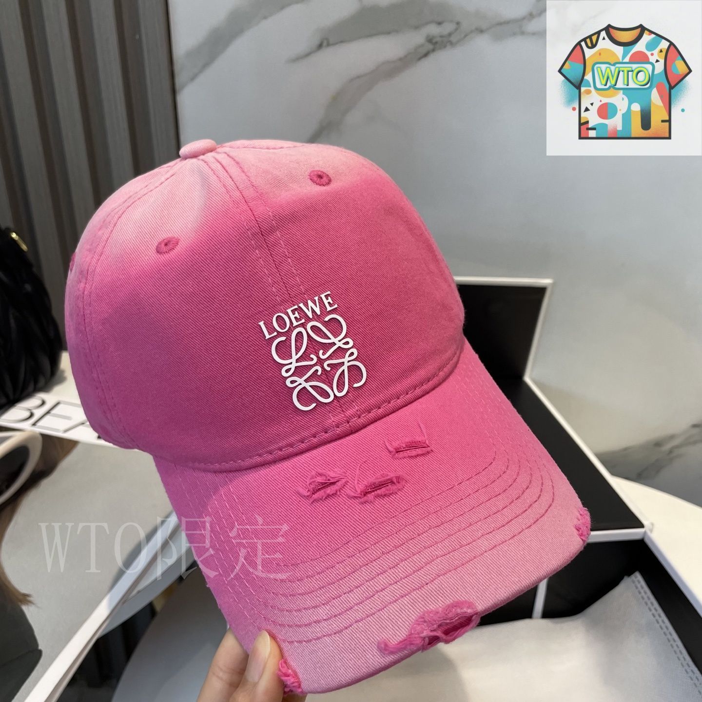 ぴ*様 LOEWE ロエベベースボールキャップ LOEWE ロエベ ベースボールキャップ K820358X36 レディース