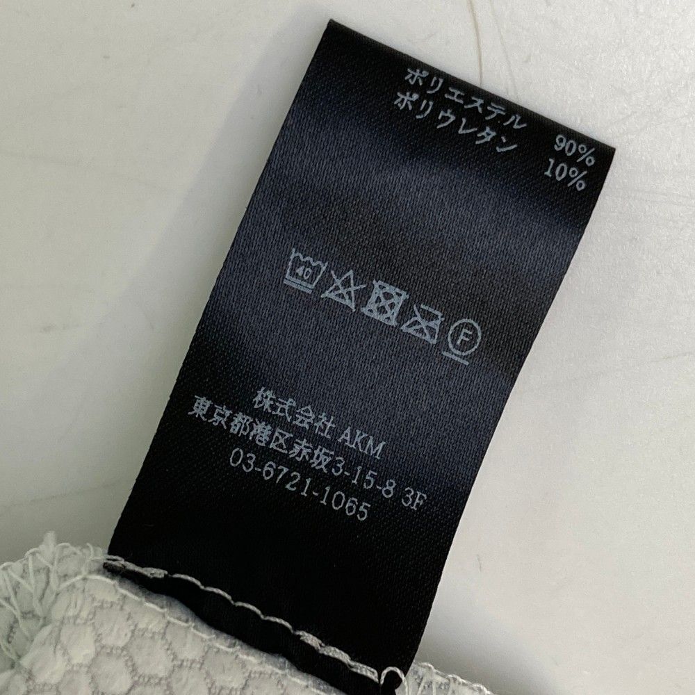 サイズ：2 1PIU1UGUALE3 GOLF GST166 長袖ポロシャツ 総柄 ブラック系 [240101441198] ゴルフウェア レディース ストスト サイズ：2 1PIU1UGUALE3 GOLF GST166 長袖ポロシャツ 総柄 ブラック系