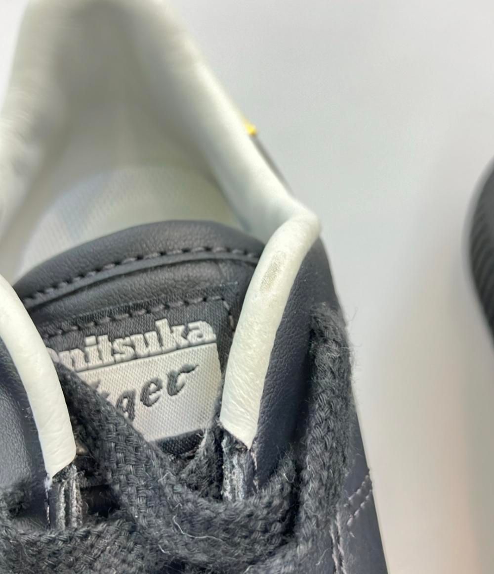 ローカットスニーカー