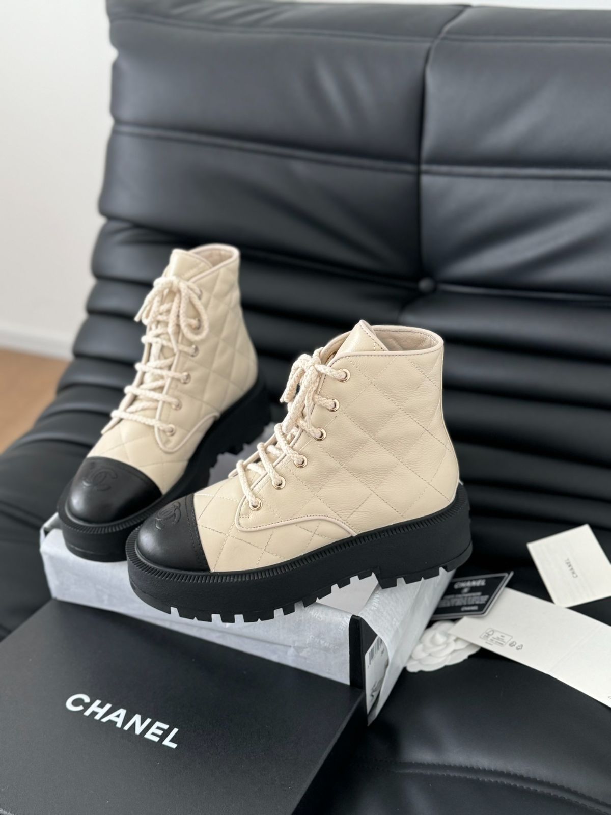 CHANEL シャネル ショートブーツ レディース38 ライトブラウン