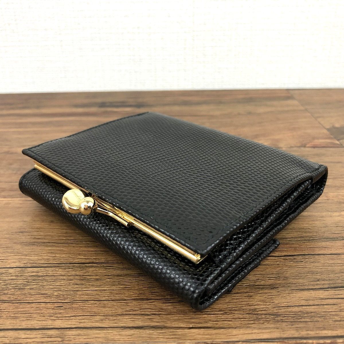 Ferragamo コンパクトウォレット