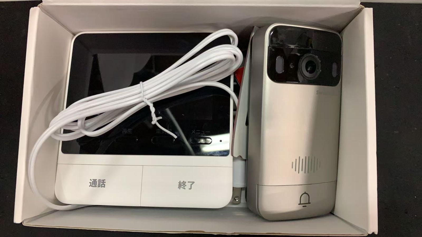 スマートテレビドアホン W6802000-W6702001