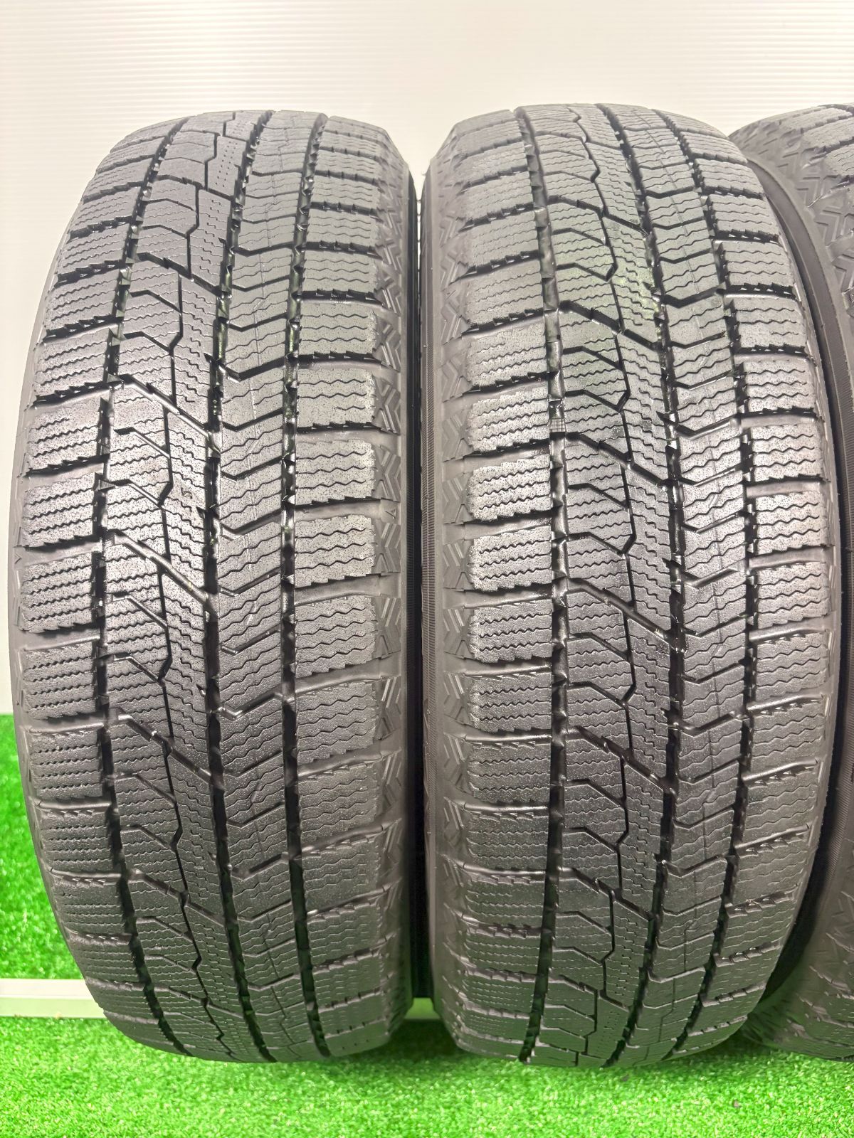 155 65R14 トーヨー GIZ 2 製 4本 冬タイヤ スタッドレス TA570