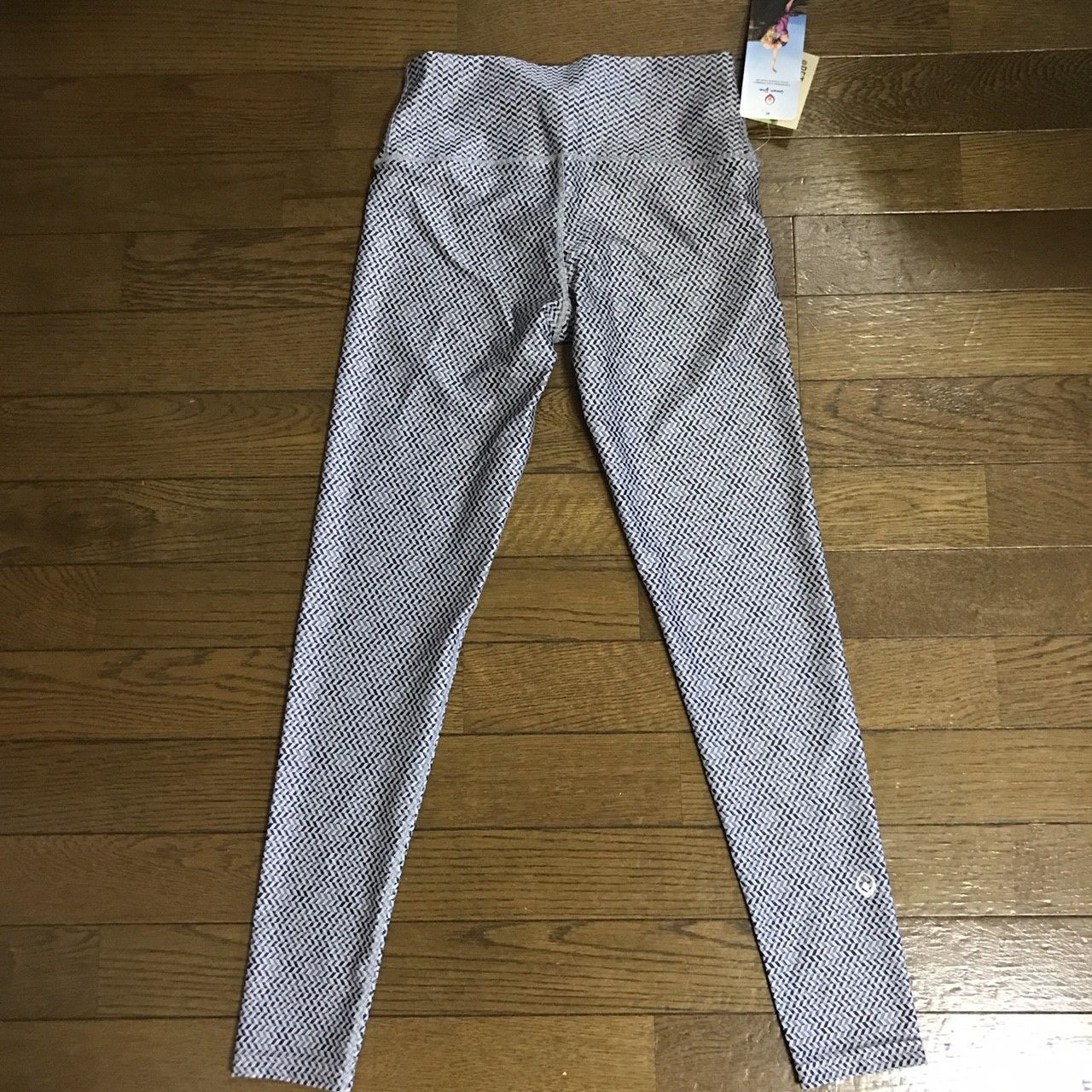 HERRINGBONE柄 【新品】innerfireヨガレギンス フル丈 inner fire ヨガレギンスフル丈 Herringbone柄 - メルカリ