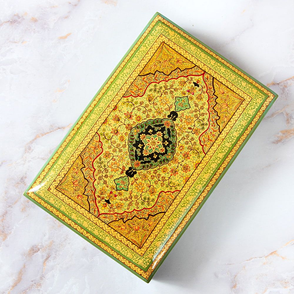 人気 キャラクター 雑貨 カバン 服 12点 まとめ売り - メルカリ 人気