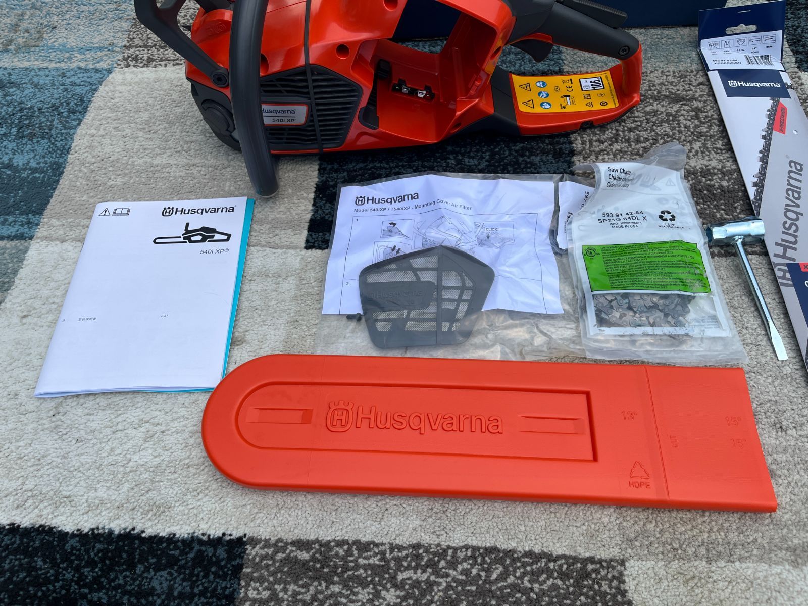 バッテリー 充電器セット Husqvarna ハスクバーナ 540ixp 充電式チェーンソー バッテリー式チェーンソー チェンソー