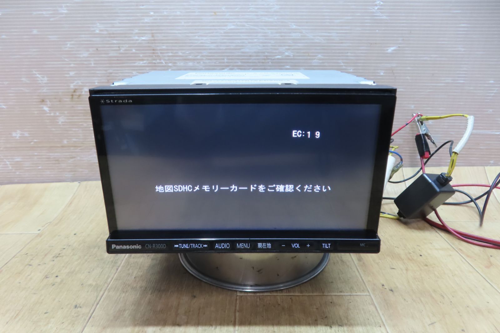 パナソニックナビCN-R300D ☆F3390/パナソニック CN-R300D メモリーナビ - メルカリ