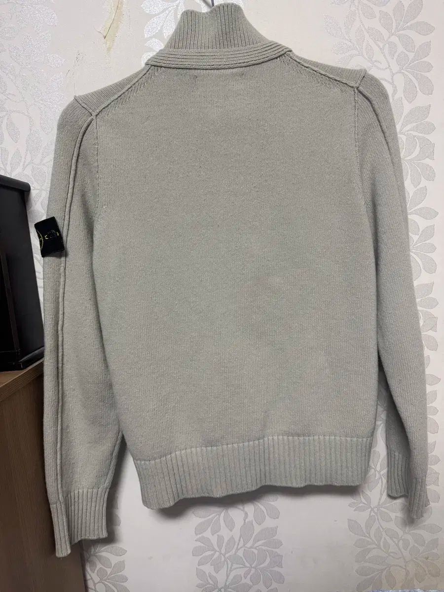 STONE ISLAND ストーンアイランド ボタン ハーフジップ ニット セーター S サイズ