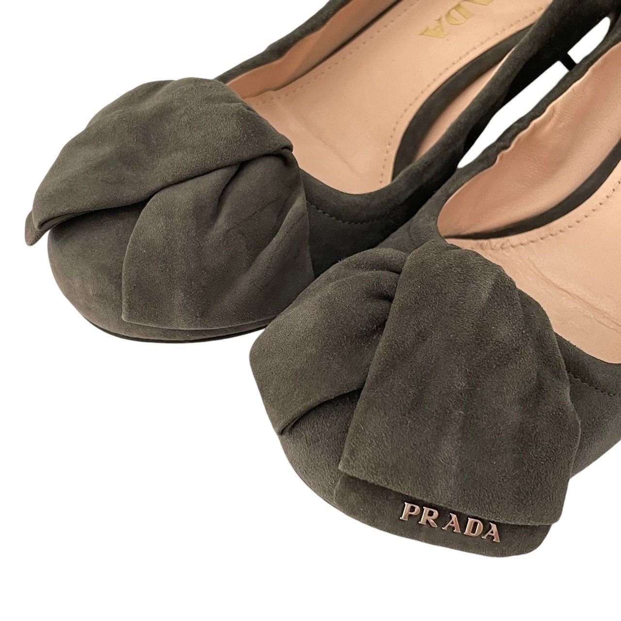 美品 PRADA ロゴリボン フラットシューズパンプス スエード 39 楽天市場】美品 PRADA プラダ 1F889D ロゴ金具・リボン付き