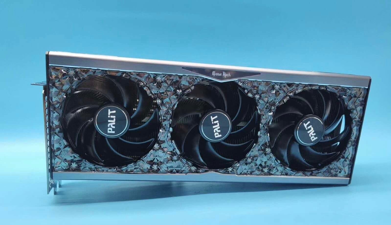 Palit RTX 4090 GameRock 24GB GDDR6X グラフィックカード 銀 Palit RTX 4090 GameRock 24GB GDDR6X グラフィックカード 銀