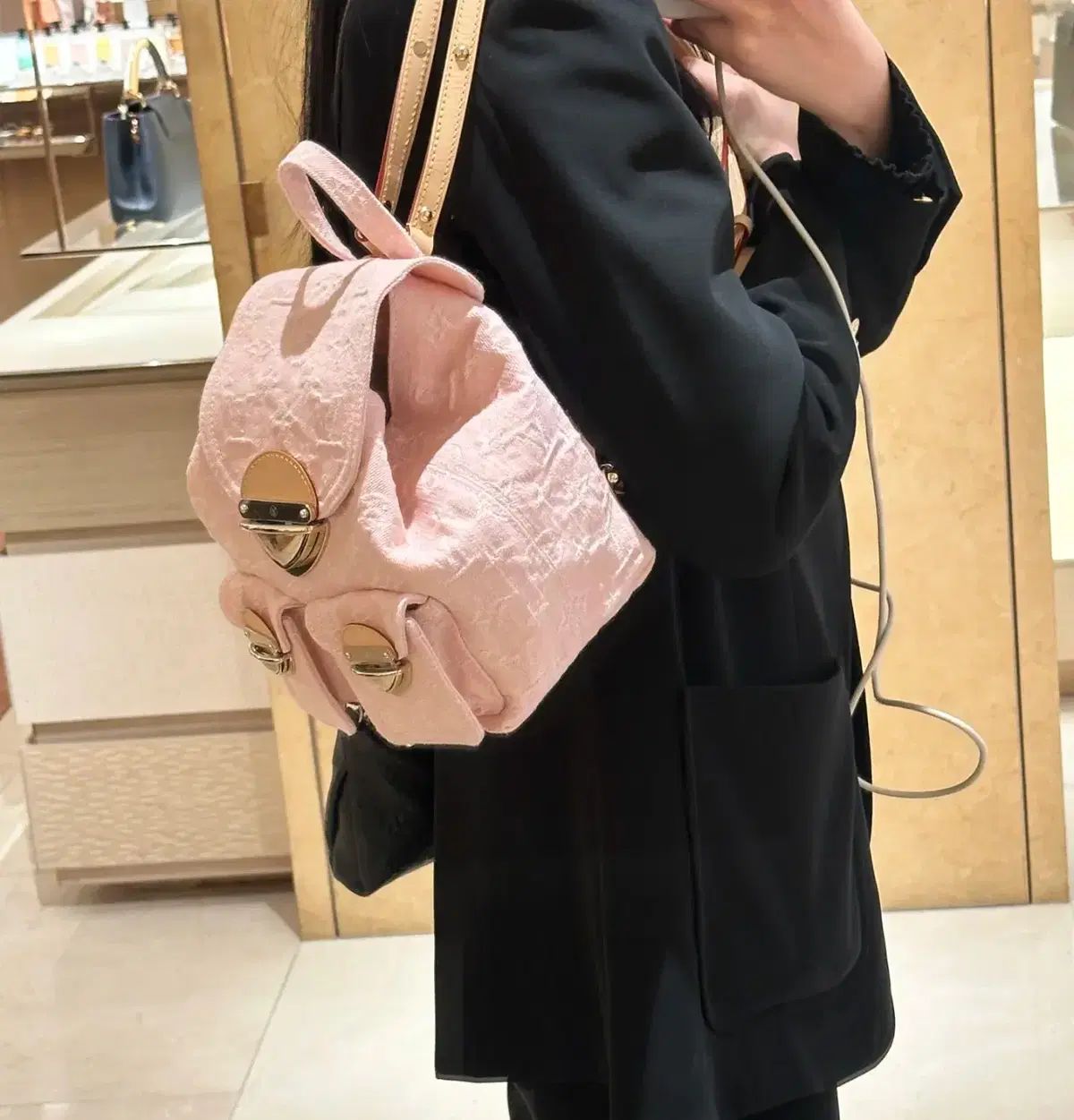 ホウトク、クッシュ、デザイナーズベンチ、カルテル、パントン