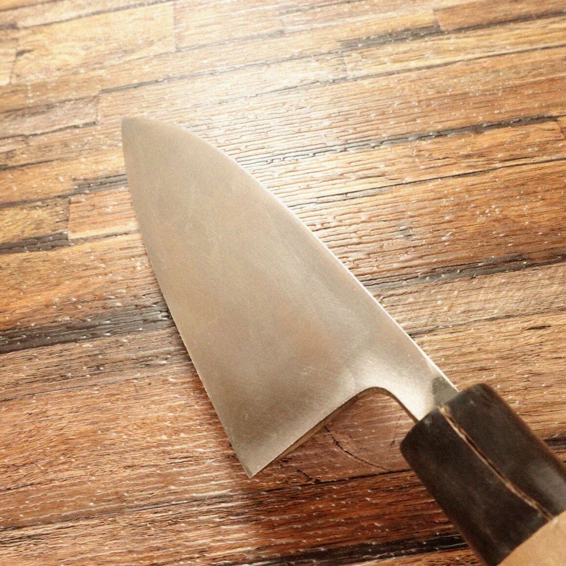 イヅツキ木屋 出刃包丁 研ぎ済 水牛柄 クラックあり 使用感極小