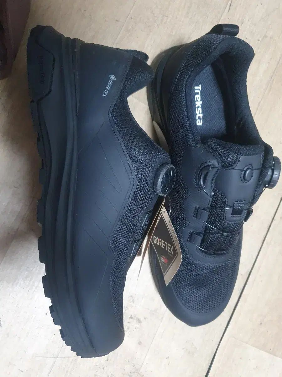 280 Treksta トレクスタ 靴 GORE-TEX ゴアテックス