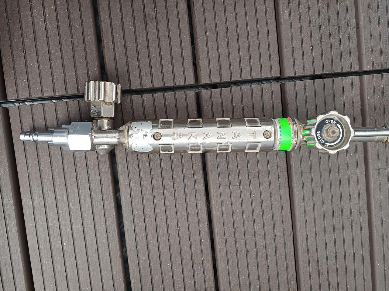 ガス切断機　切断機　アセチレン　酸素　溶断　ジャンク　引取り限定