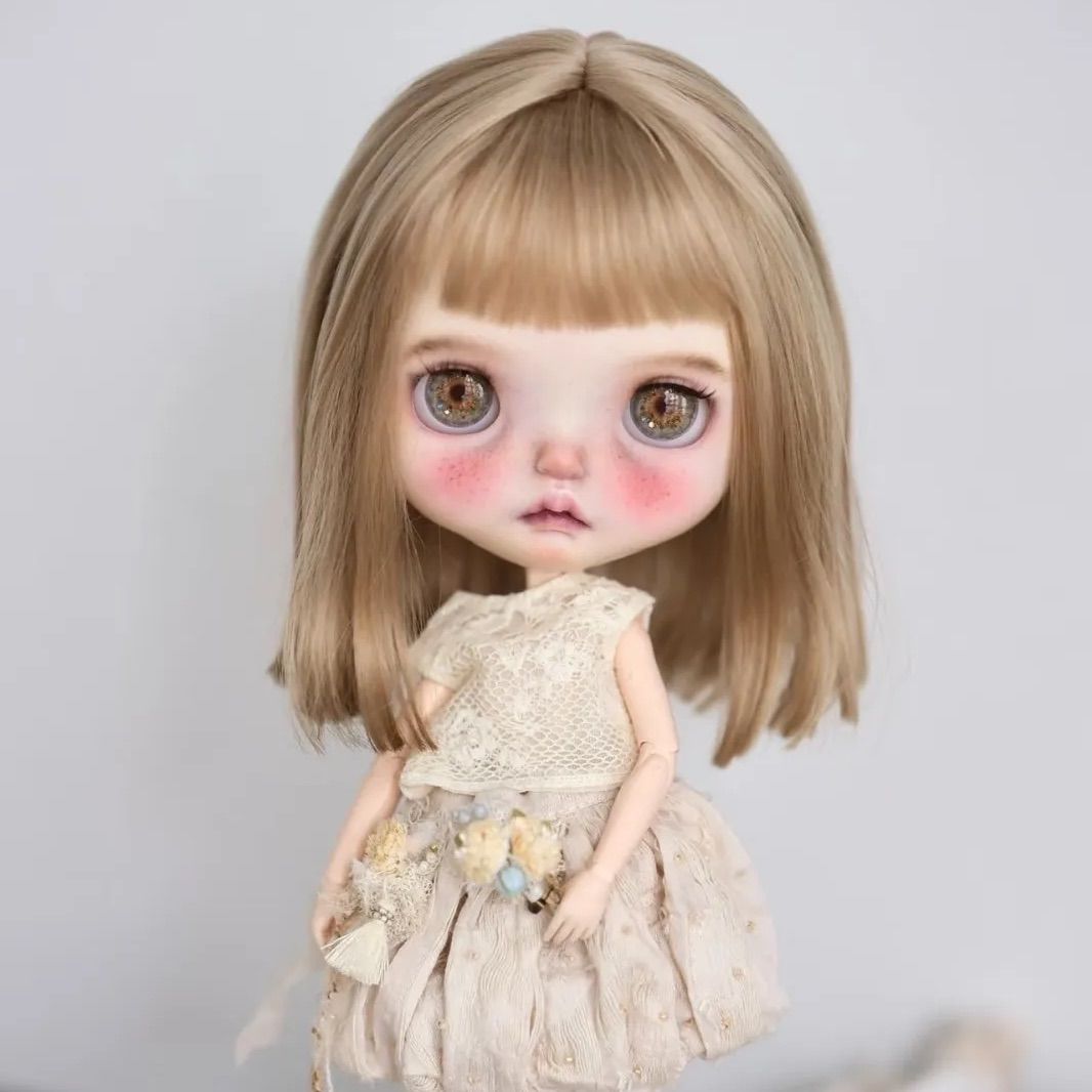 ブライス ウィッグ モヘアウィッグ 海外作家 ミディアム ミルクティー  