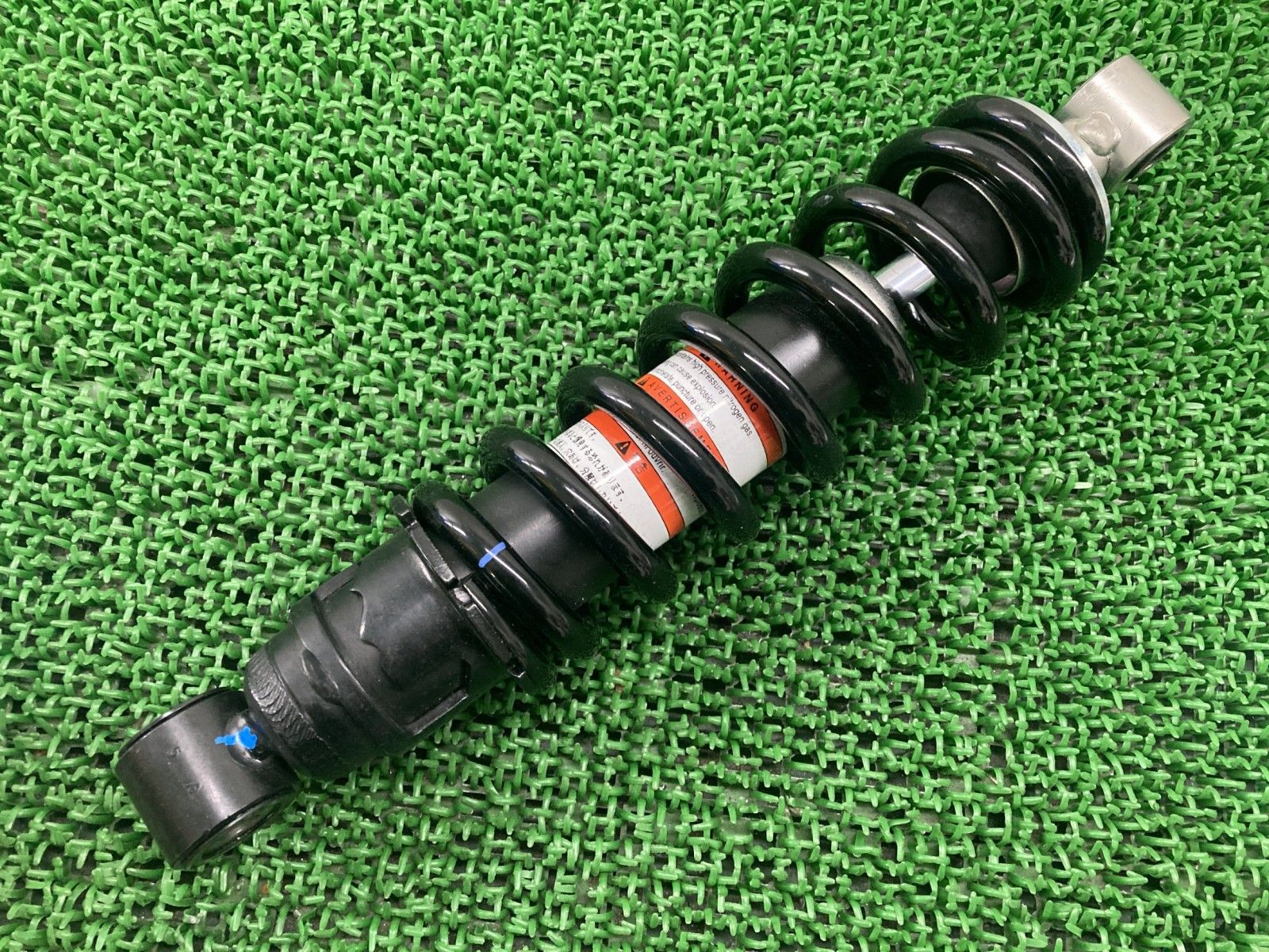 ZX-25R リアサスペンション カワサキ 純正 バイク 部品 ZX250E ピッチ